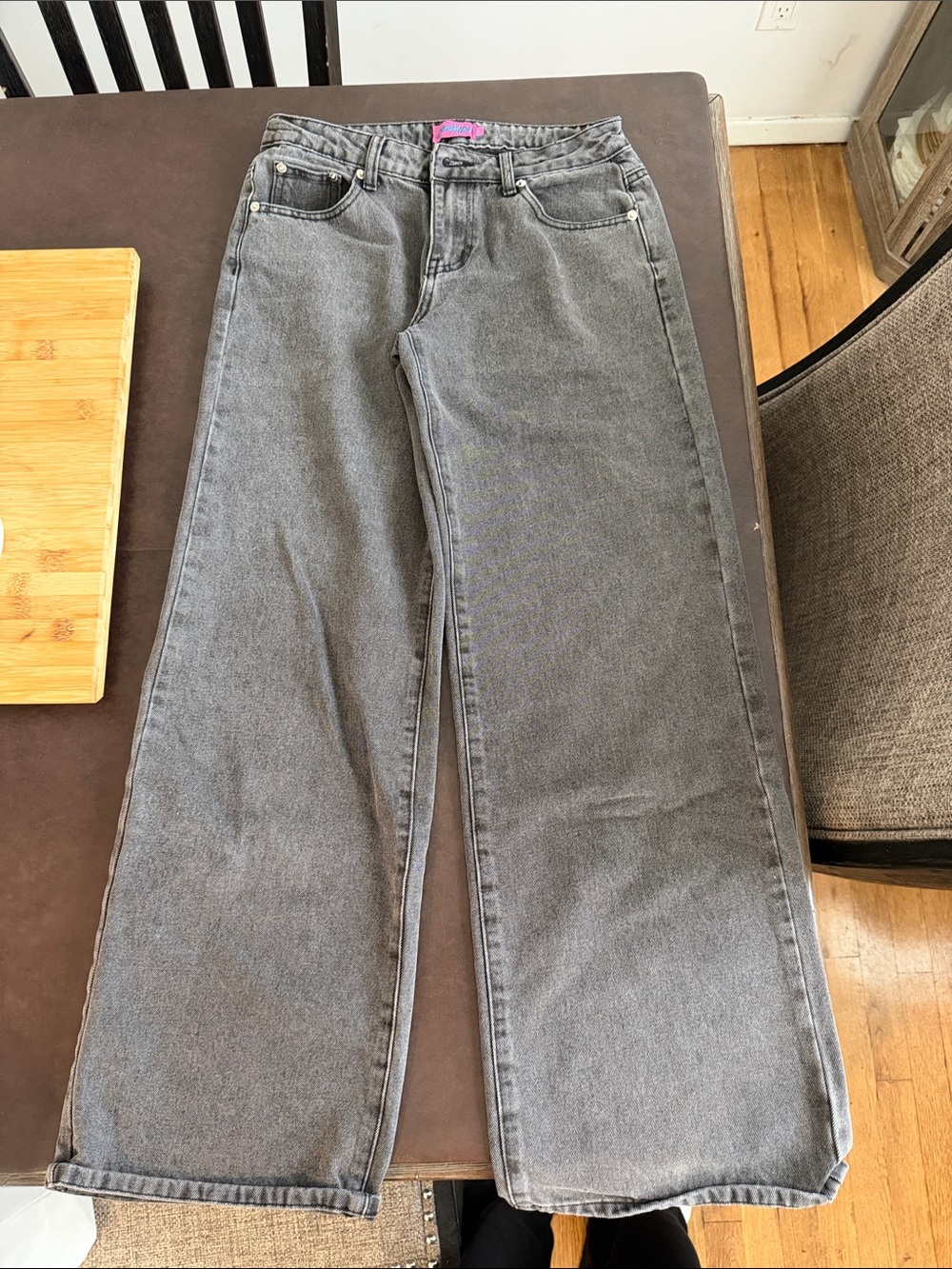 Gray Low-Waisted Wide-Leg Jeans - Women